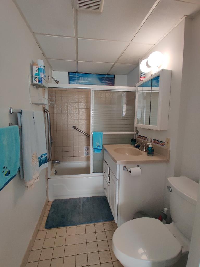 215 SURF AVENUE WINDSURFER 305 NORTH WILDWOOD OCEAN VIEW SUMMER